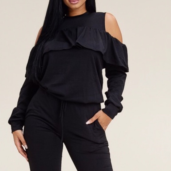 Cold Shoulder Jogger Set | Plus - Picture 6 of 6